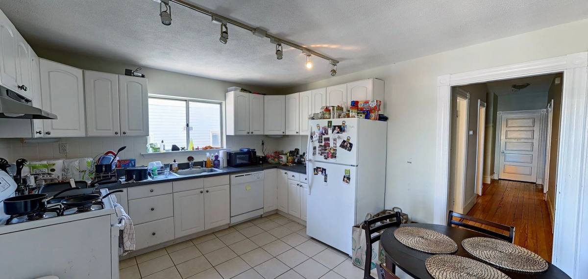 House for rent at 95 Marion St #3R, Somerville, MA 02143