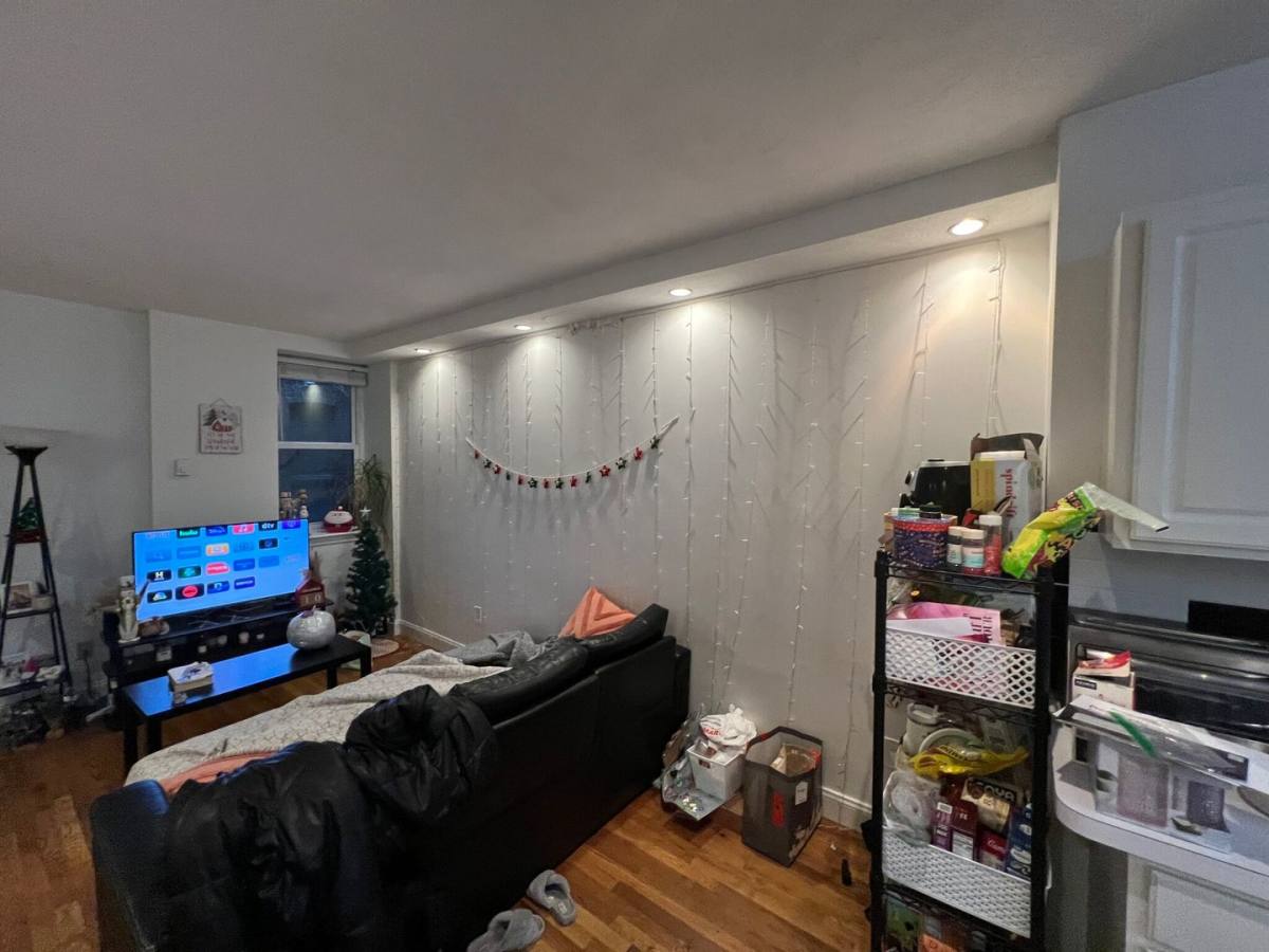 Apartment for rent at 57 Westland Ave #1-R, Boston, MA 02115