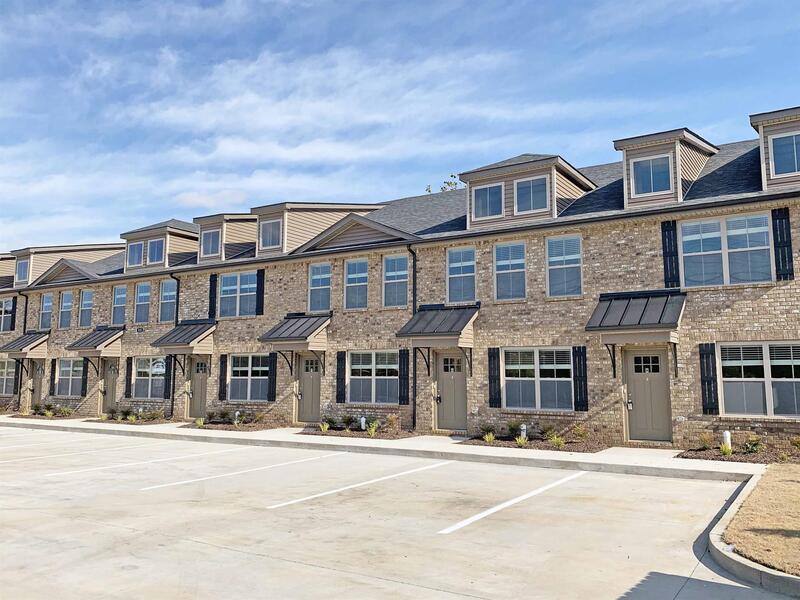 Townhouse for rent at 325-G Landrum Place, Clarksville, TN 37043