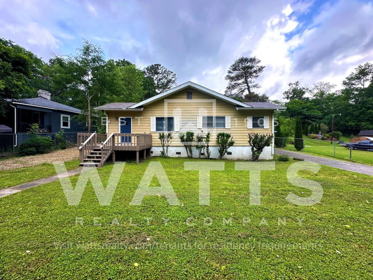 House for rent at 325 Cypress Ave, Adamsville, AL 35005