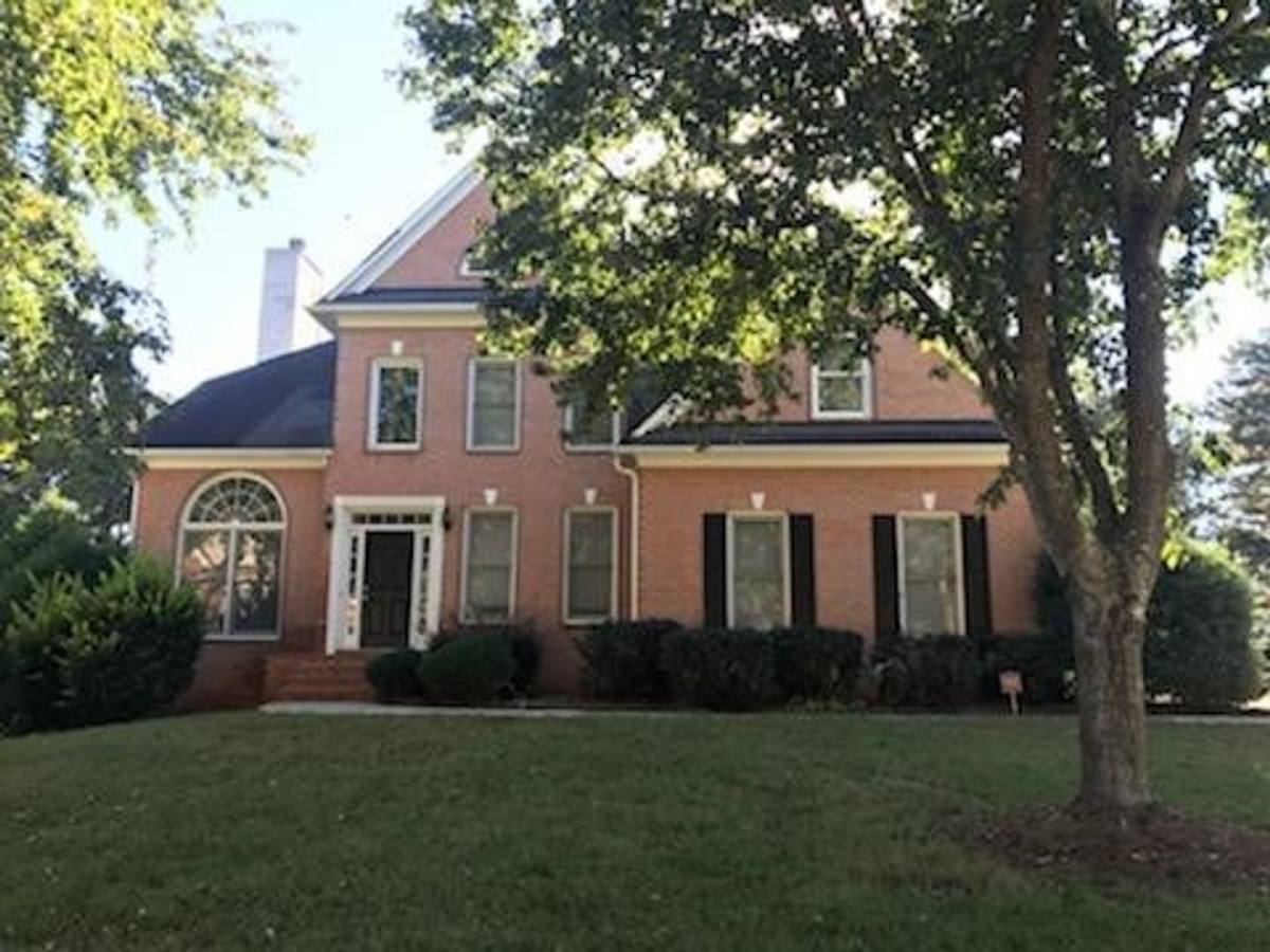 House for rent at 230 Ridgewood Dr, Fayetteville, GA 30215