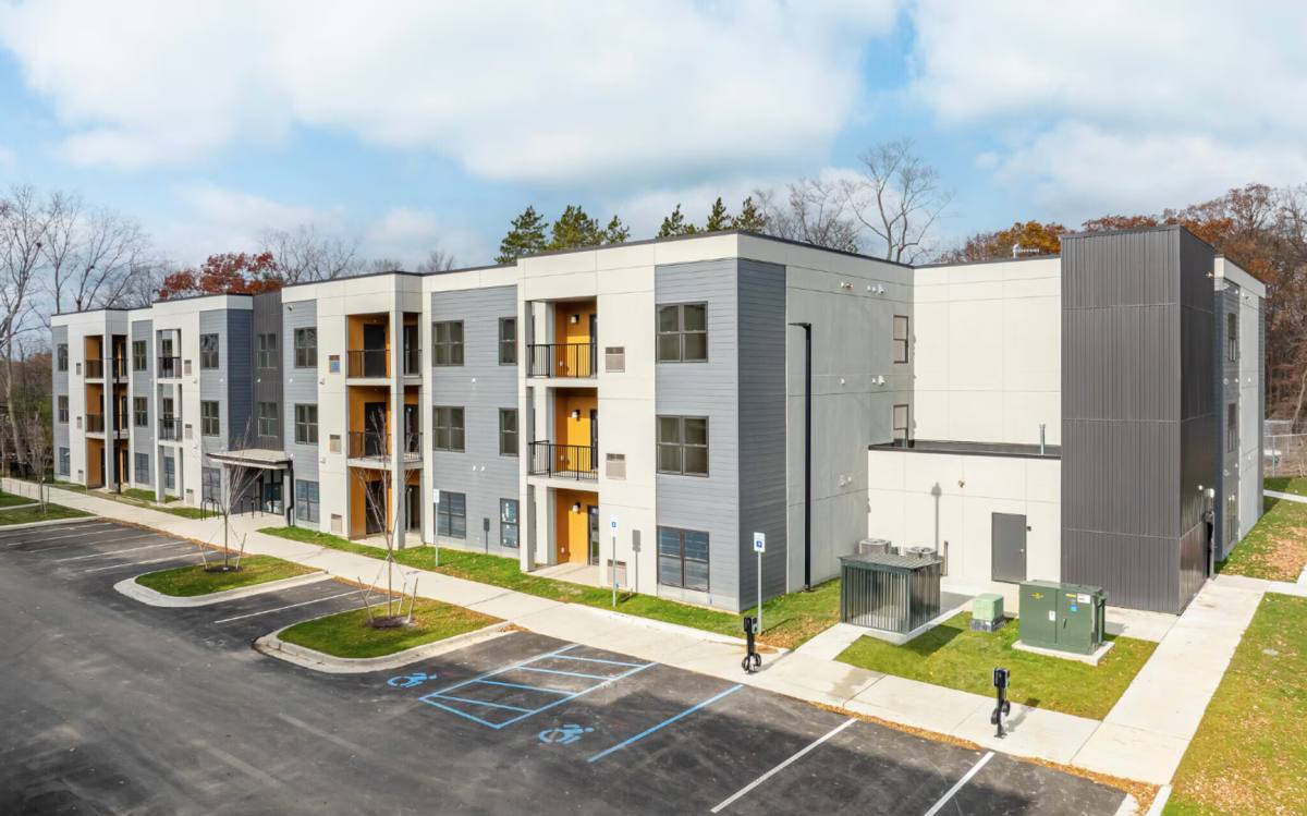 Apartment for rent at 2805 Burton Rd, Ann Arbor, MI 48104