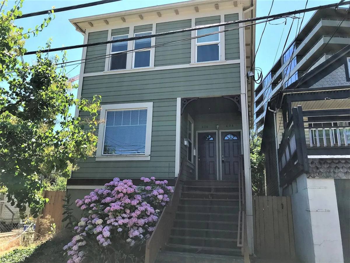 Apartment for rent at 628 SW Sherman St, Portland, OR 97201