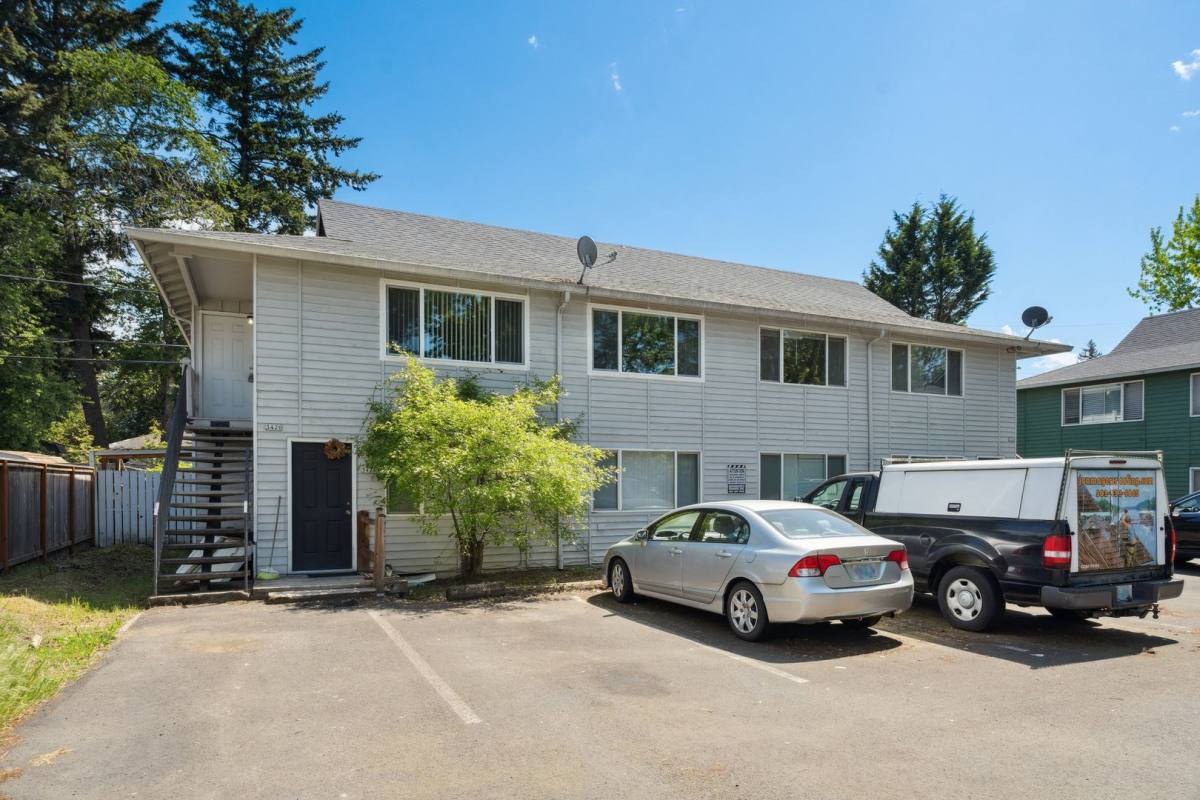 Apartment for rent at 3420-3438 SW 125th Ave, Beaverton, OR 97005