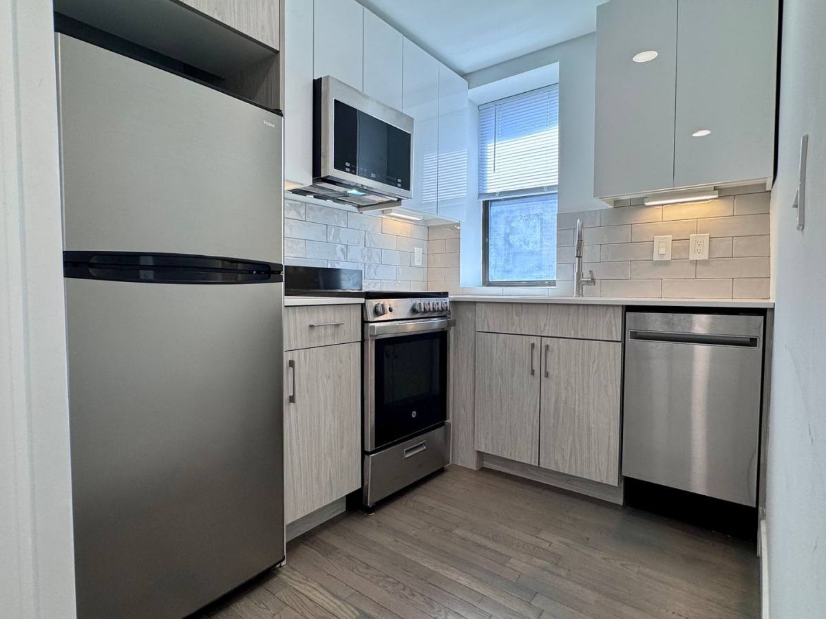 Apartment for rent at 18 Peterborough St #24, Boston, MA 02215