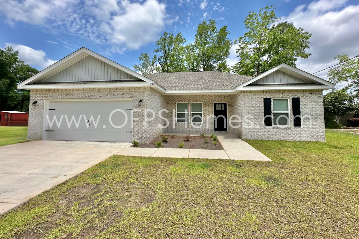 House for rent at 188 Park Lane, Crestview, FL 32536