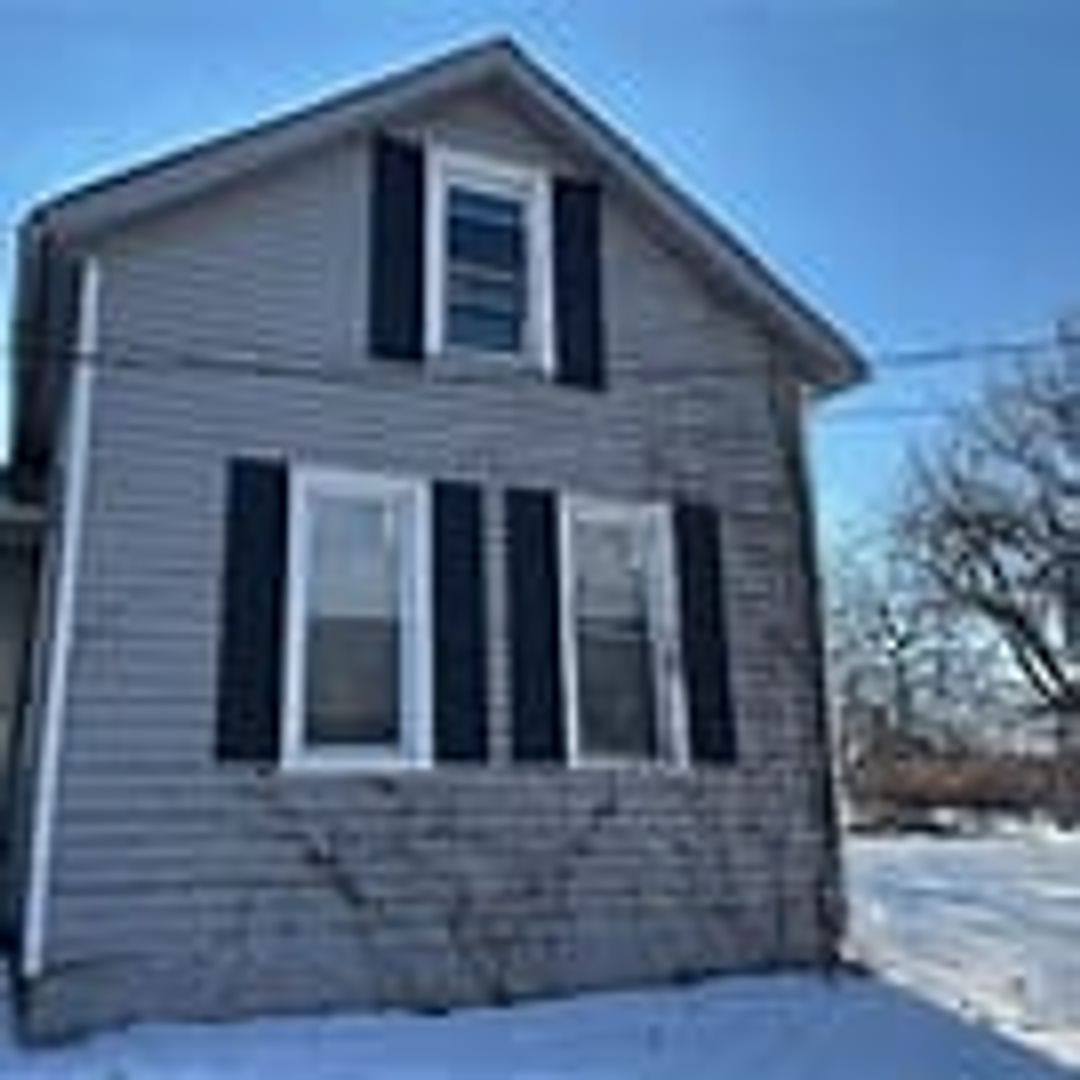 House for rent at 4918 McBride Ave, Cleveland, OH 44127