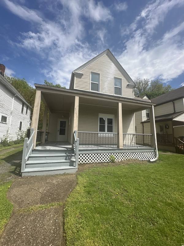 Apartment for rent at 3155 W 84th St #DOWNSTAIRS, Cleveland, OH 44102