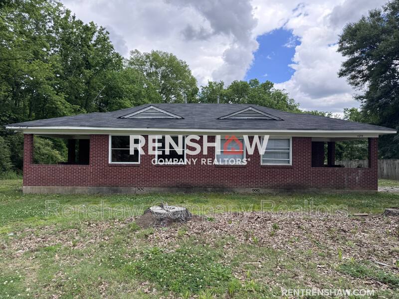 Apartment for rent at 4094 Orleans Rd, Memphis, TN 38116