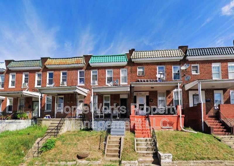 Townhouse for rent at 2520 W Franklin St, Baltimore, MD 21223
