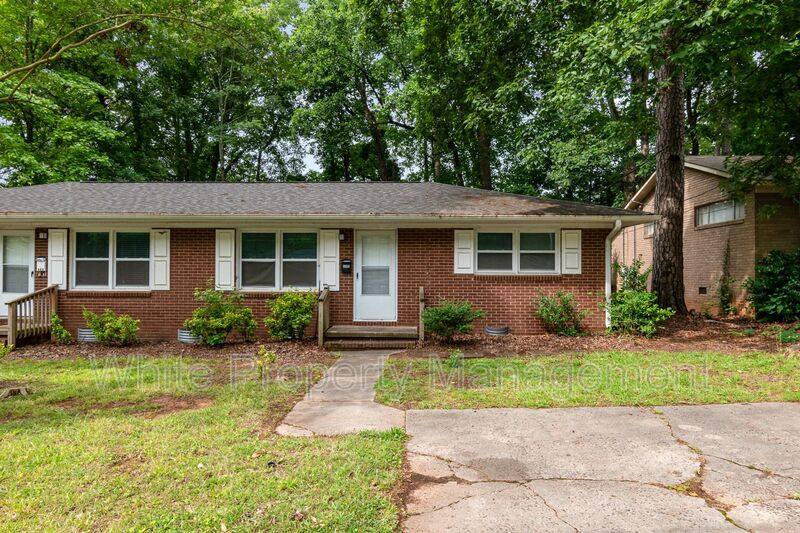 Apartment for rent at 600 Camrose Dr, Charlotte, NC 28215