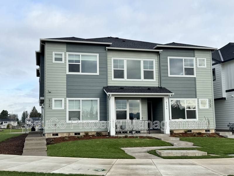 Townhouse for rent at 6728 SE Crimson Lane, Hillsboro, OR 97123