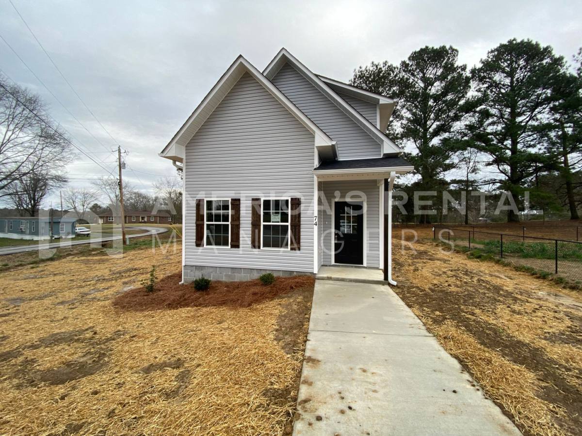 House for rent at 74 County Rd, Cullman, AL 35058