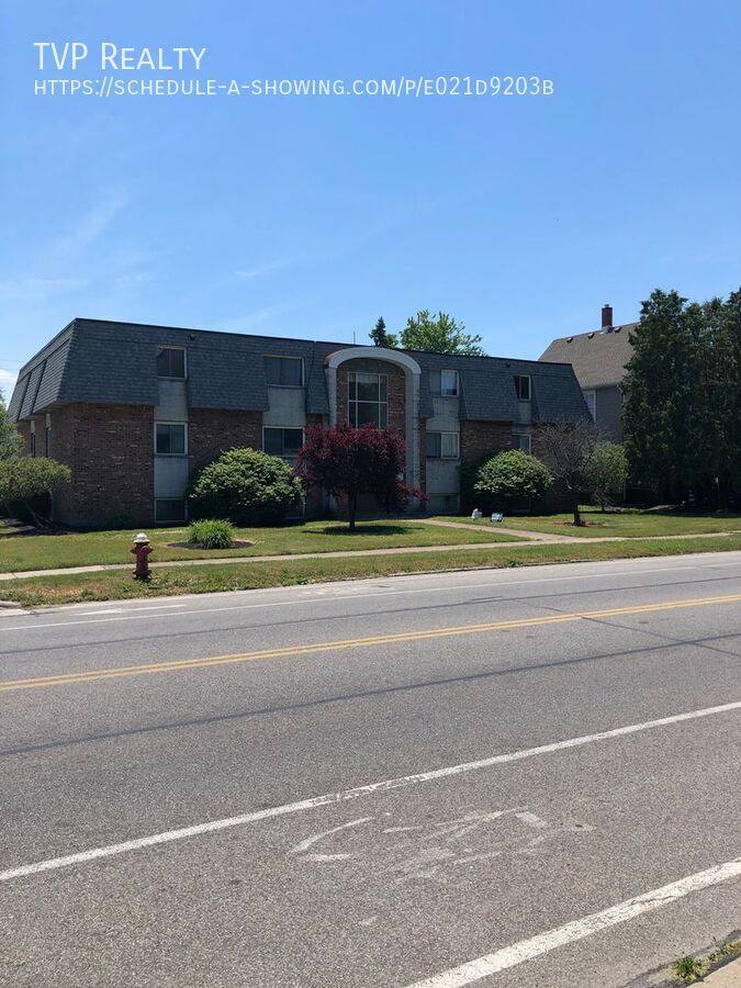 House for rent at 960 B4 E Erie Ave, Lorain, OH 44052