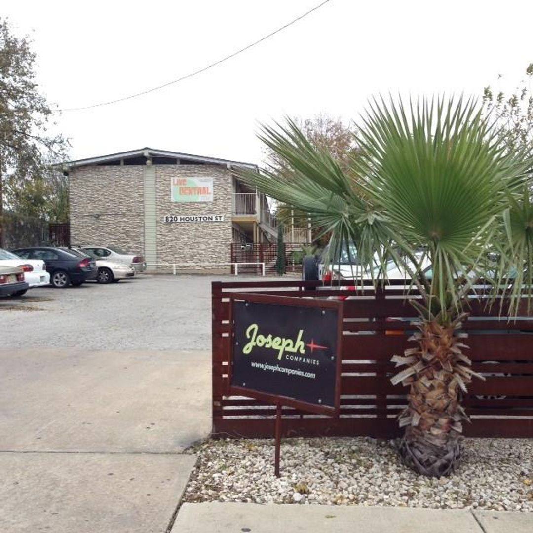 Apartment for rent at 820 Houston St, Austin, TX 78756