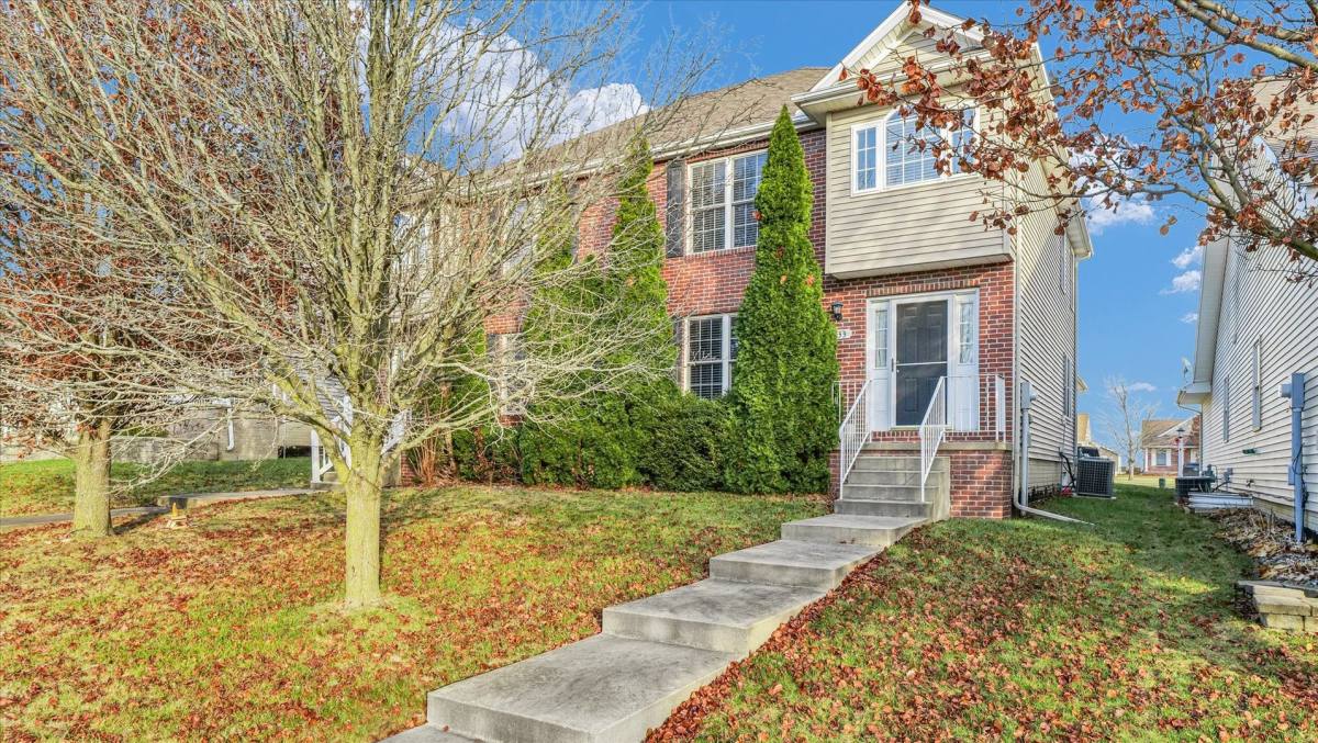 House for rent at 1535 Belclare Rd, Normal, IL 61761