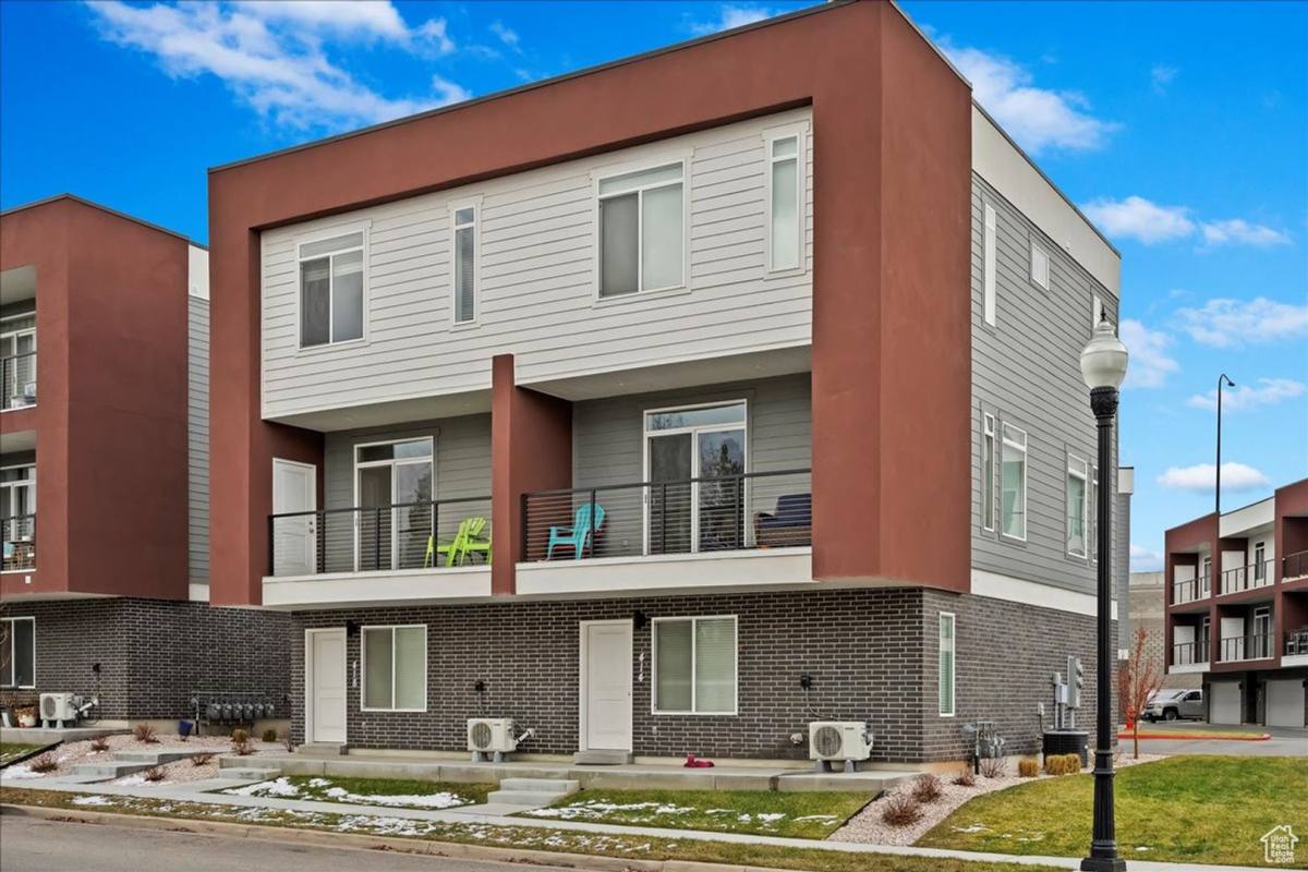 House for rent at 418 E Depot St, Clearfield, UT 84015