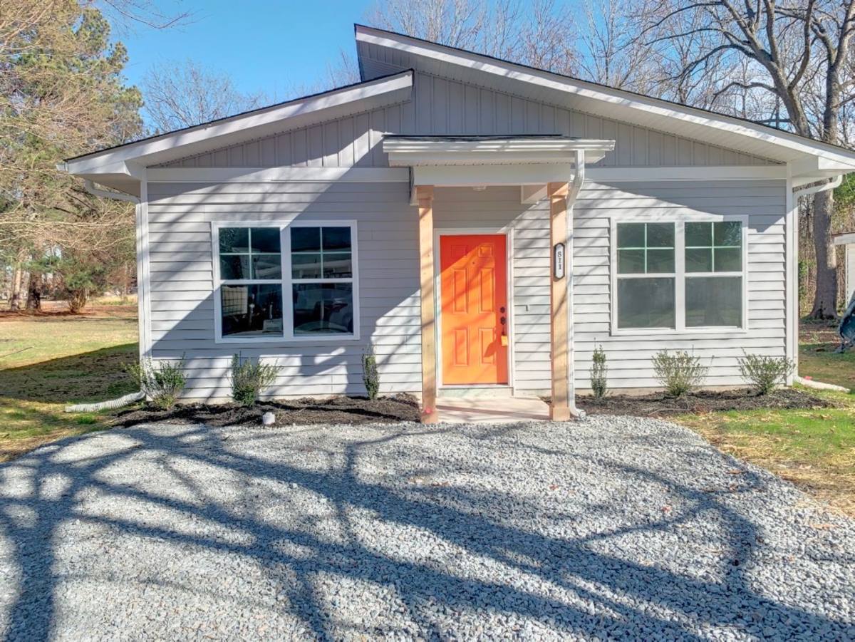 House for rent at 811 Martin St, Smithfield, NC 27577