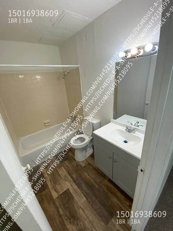 Apartment for rent at 315 Convention Blvd #1, Hot Springs National Park, AR 71901
