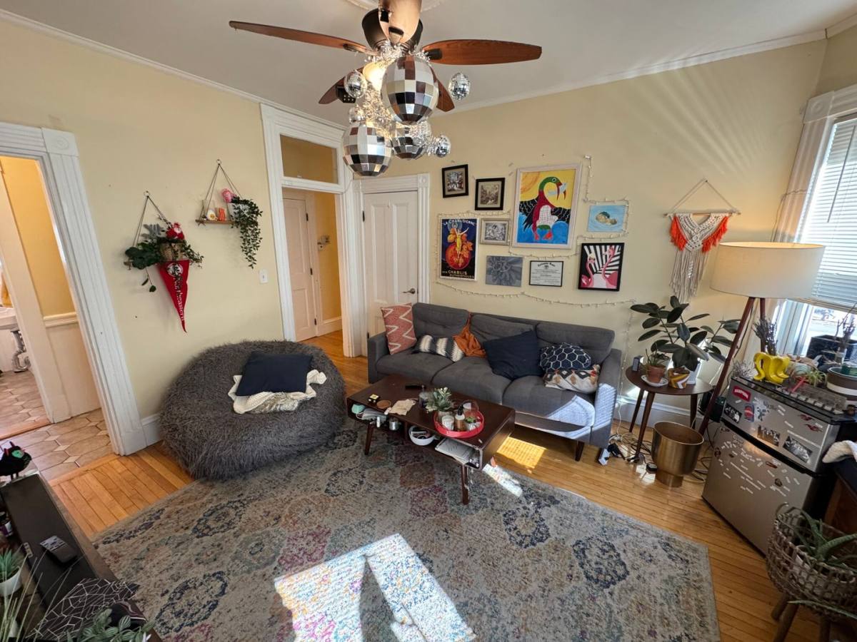House for rent at 176 Elm St #3L, Cambridge, MA 02140
