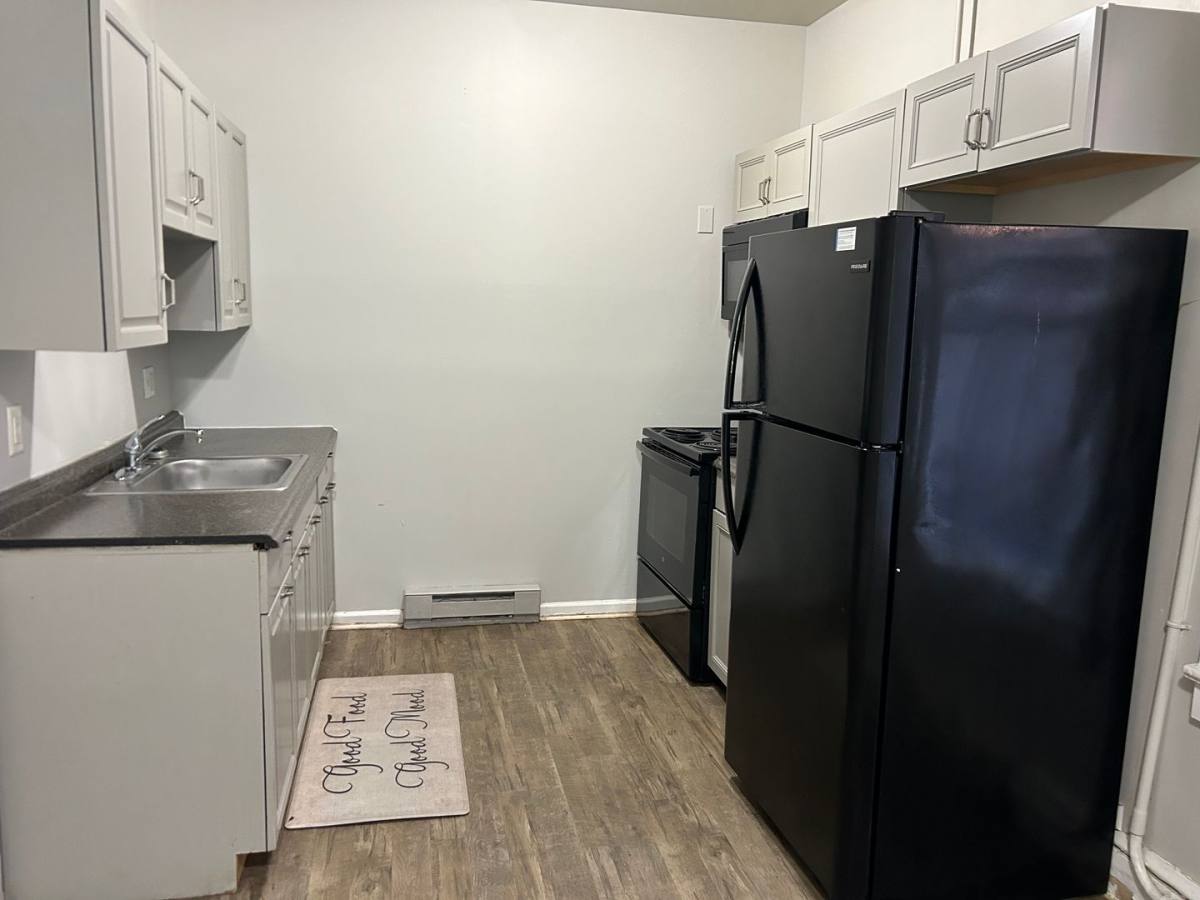Apartment for rent at 519-527 W King St, Lancaster, PA 17603