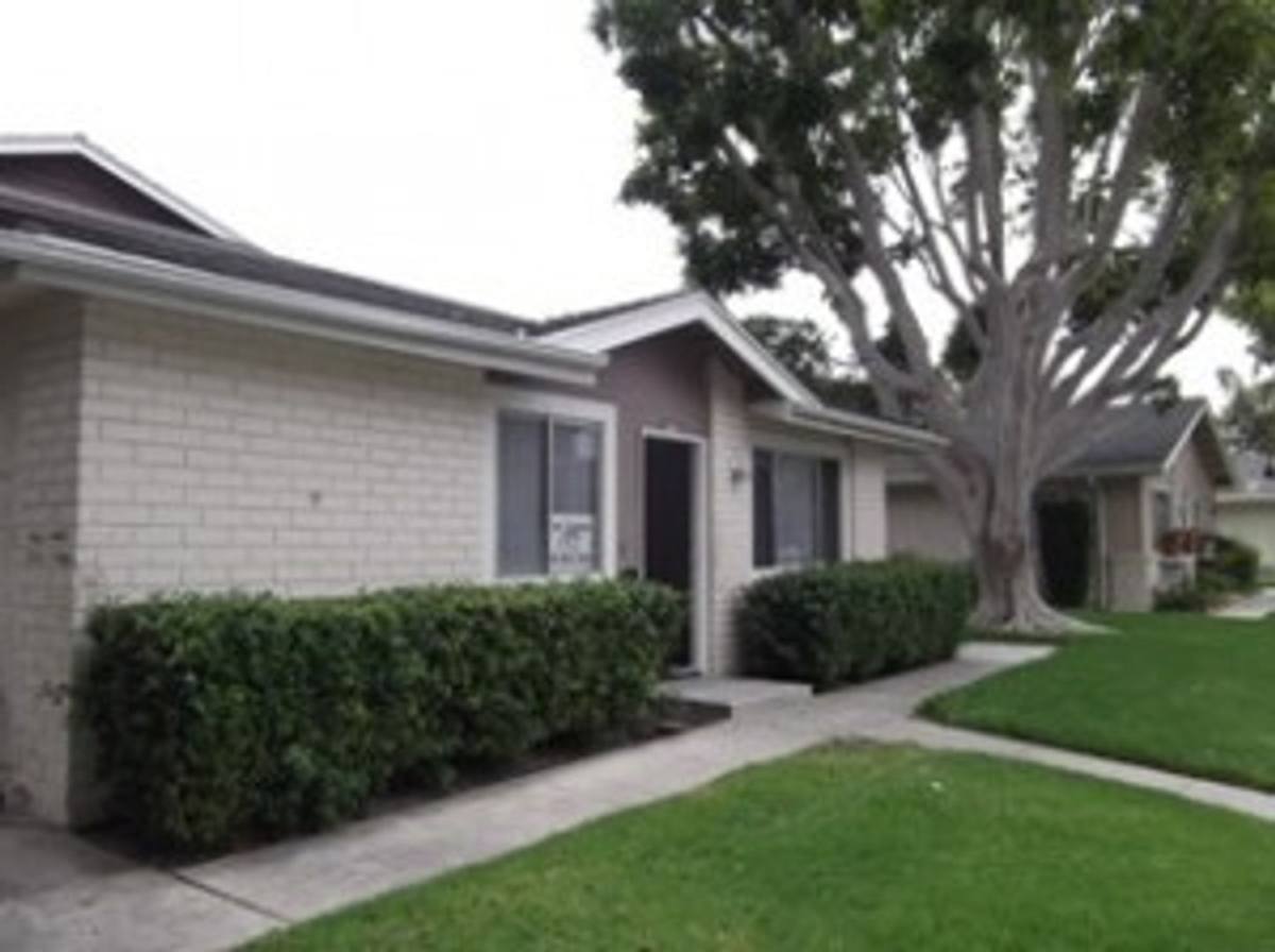 Condo for rent at 2584 Yardarm Ave, Mountain View, CA 94041