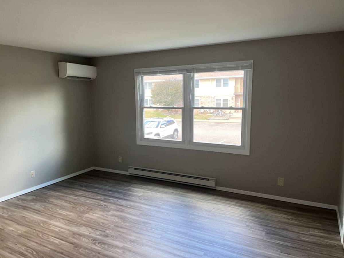 Apartment for rent at 1041 State St, River Falls, WI 54022
