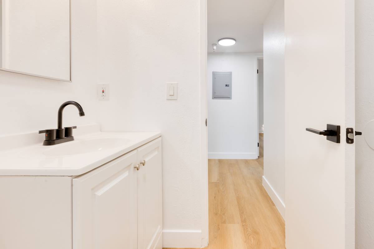 Apartment for rent at 3296 Franklin Ave #10, Fullerton, CA 92833