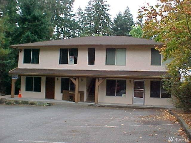 Apartment for rent at 18328 Hurst Rd, Lynnwood, WA 98037
