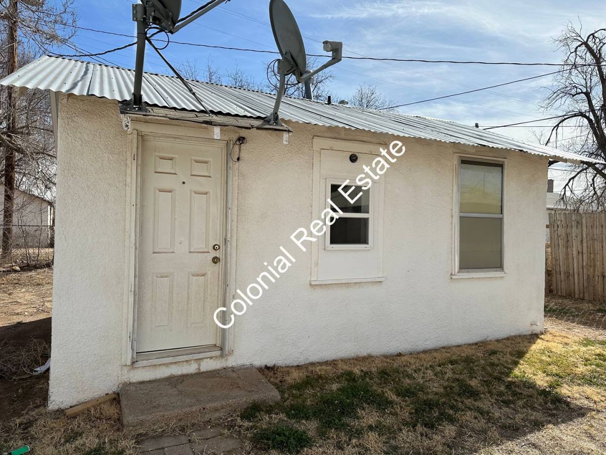 House for rent at 209 1 2 Gidding, Clovis, NM 88101