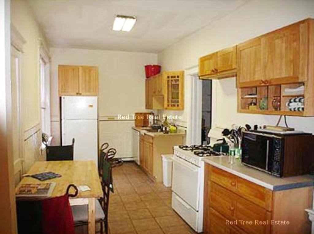 Apartment for rent at 1657 Commonwealth Ave #1, Brighton, MA 02135