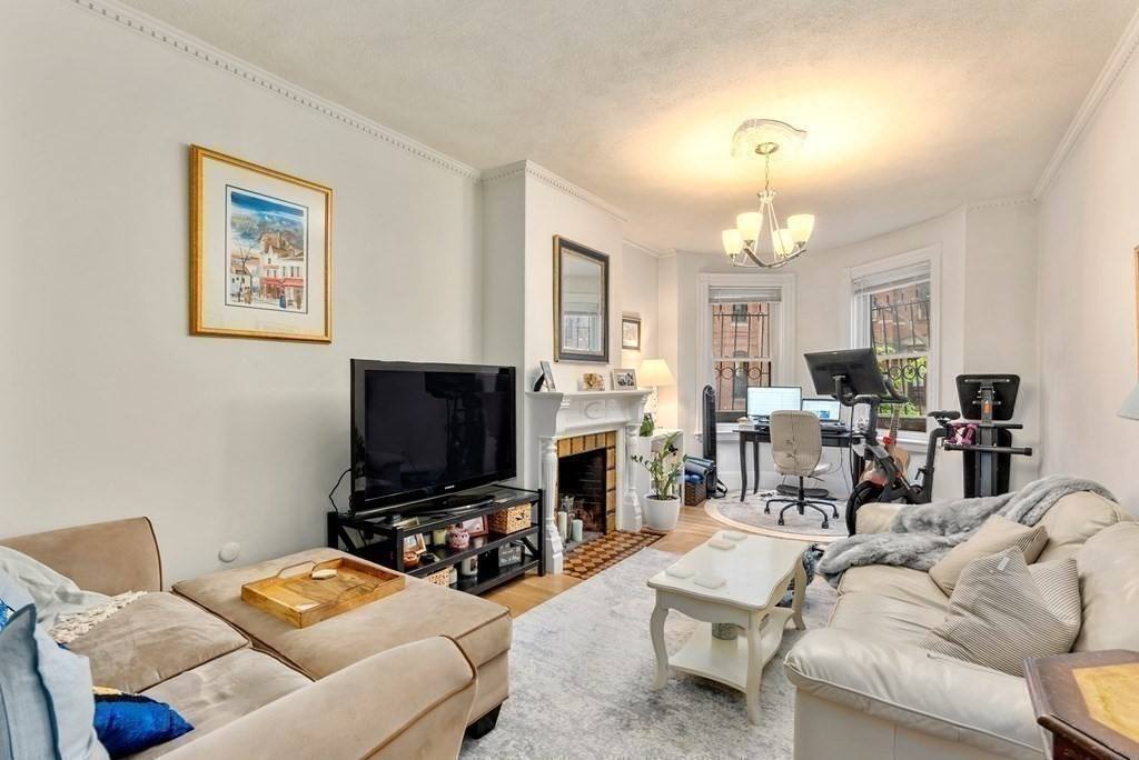 Apartment for rent at 20 Wellington St #2, Boston, MA 02118