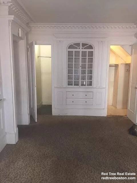 Apartment for rent at 11 Gibbs Court #2, Waltham, MA 02452