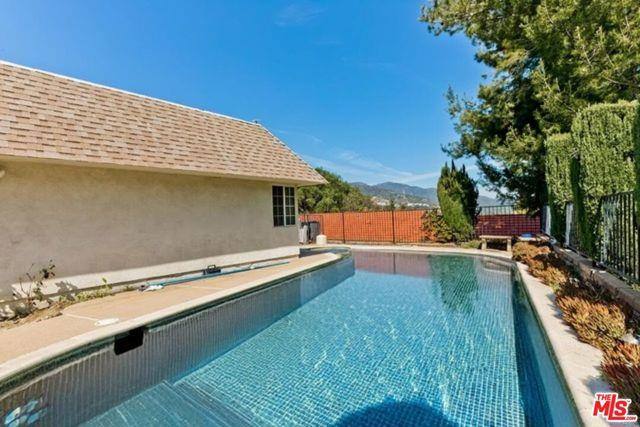 House for rent at 2108 El Arbolita Dr, Glendale, CA 91208