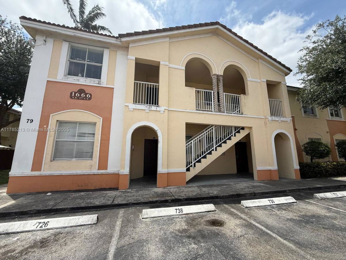 Apartment for rent at 1666 SE 27th Court #109, Homestead, FL 33035