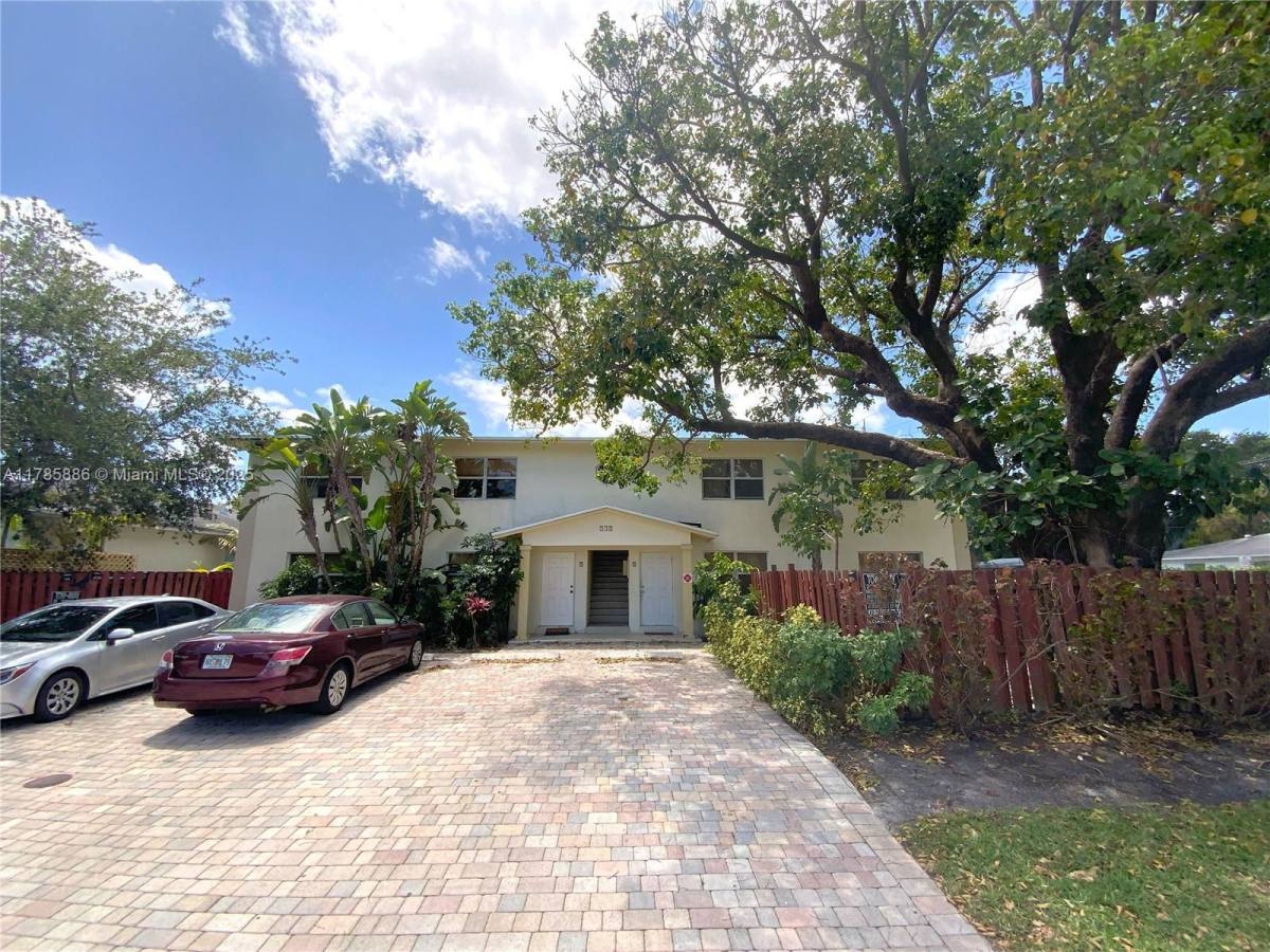 Apartment for rent at 530 NE 15th Court #7, Fort Lauderdale, FL 33304