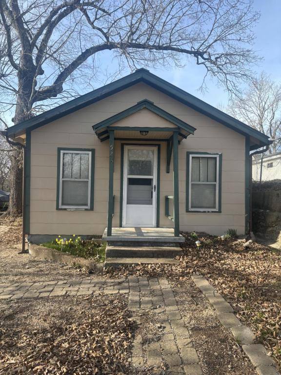 House for rent at 525 Powell Ave, Cotter, AR 72626