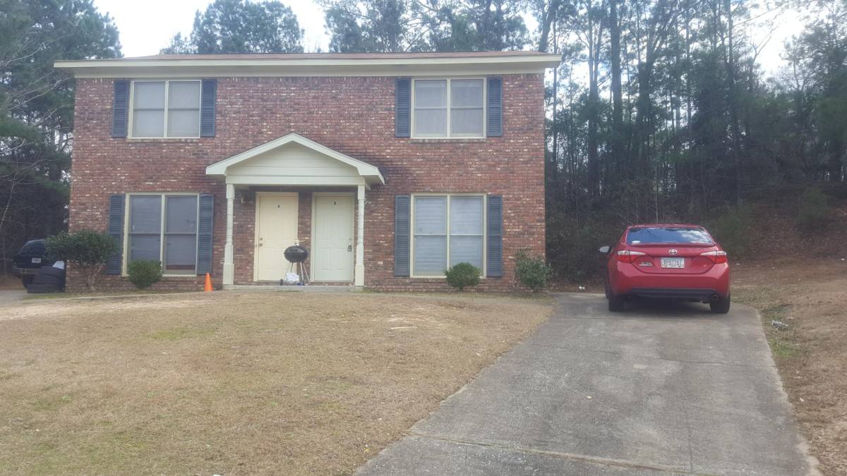 Townhouse for rent at 4142 Montclair Dr #B, Columbus, GA 31907