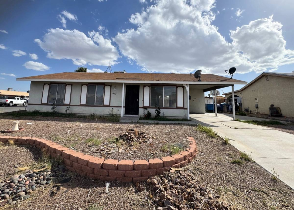 House for rent at 4047 Maple Hill Rd, Las Vegas, NV 89115