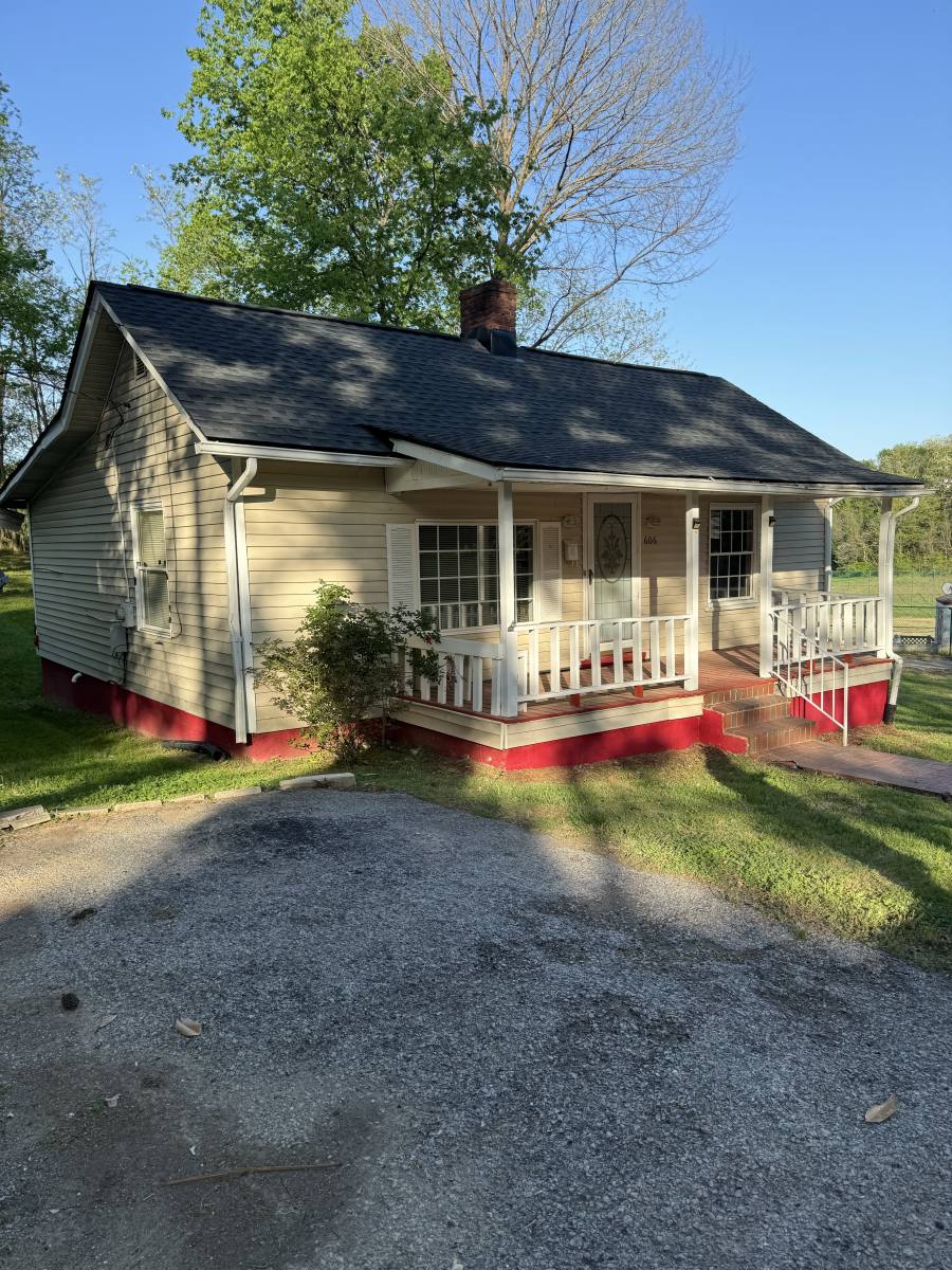 House for rent at 606 Henry St, Danville, VA 24540