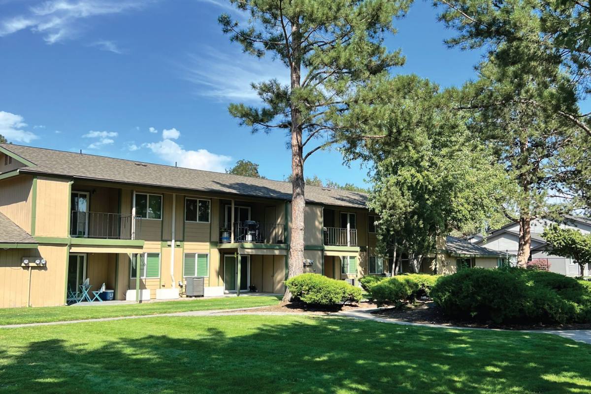 Apartment for rent at 850 Aaron Dr, Richland, WA 99352