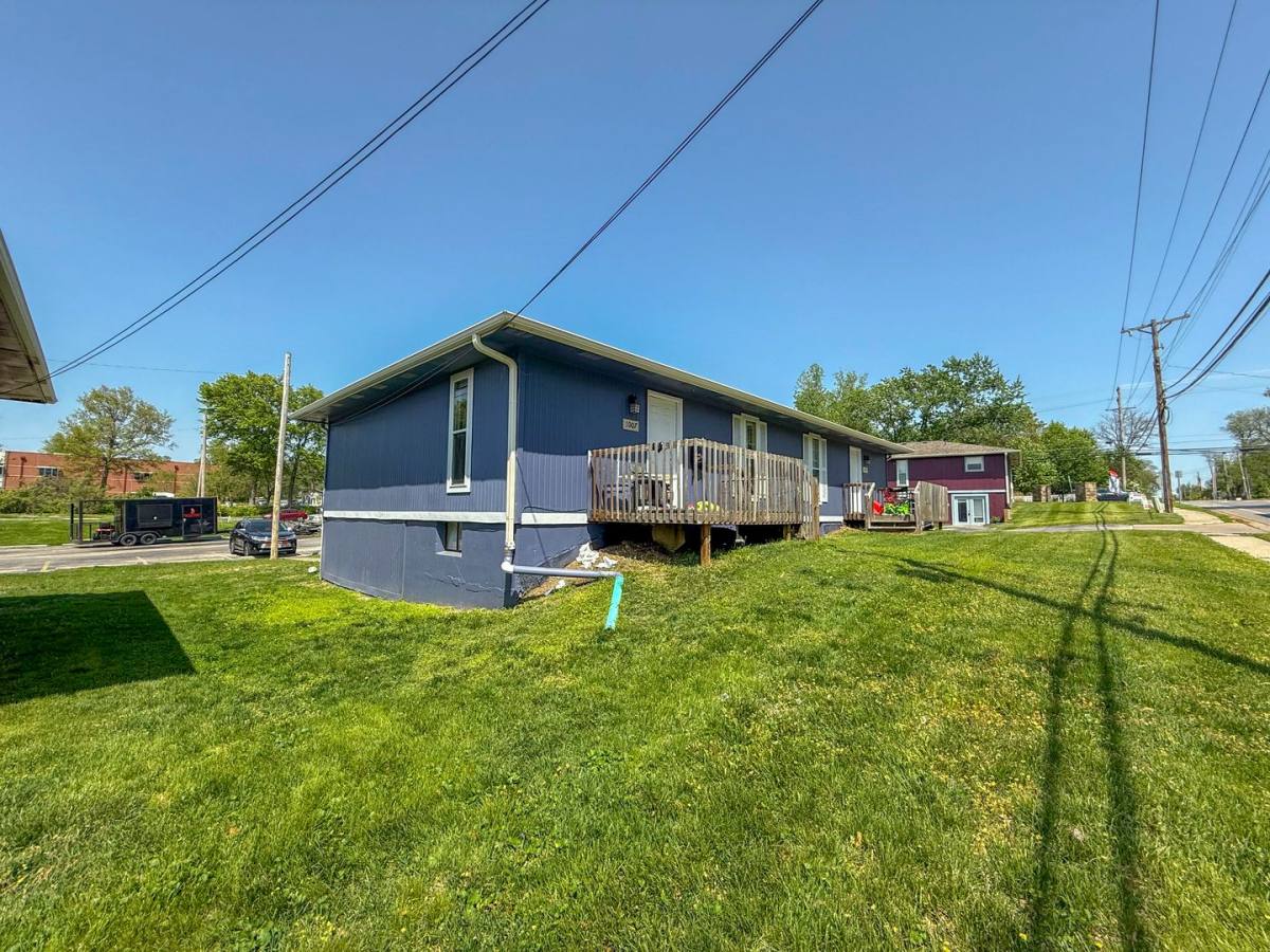 House for rent at 1007 W Ash St, Columbia, MO 65203