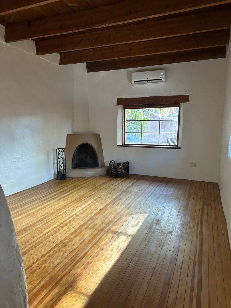 House for rent at 1120 E Alameda St, Santa Fe, NM 87501