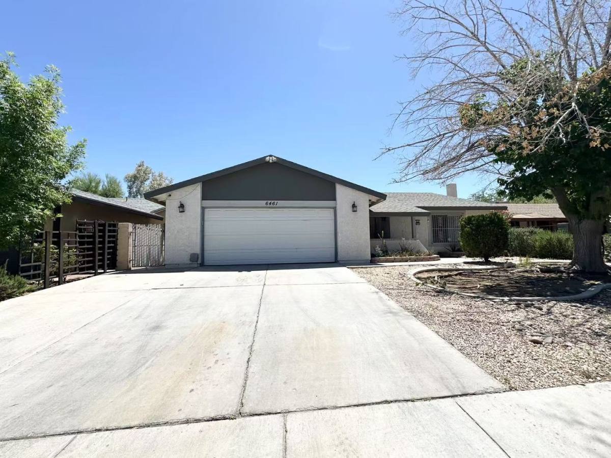 House for rent at 6461 W Viking Rd, Las Vegas, NV 89103