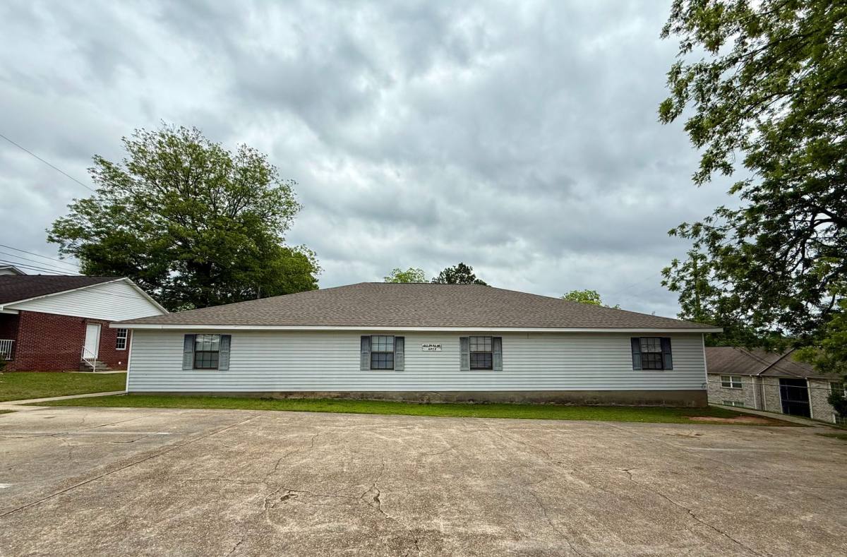 Apartment for rent at 102 Park St, Troy, AL 36081