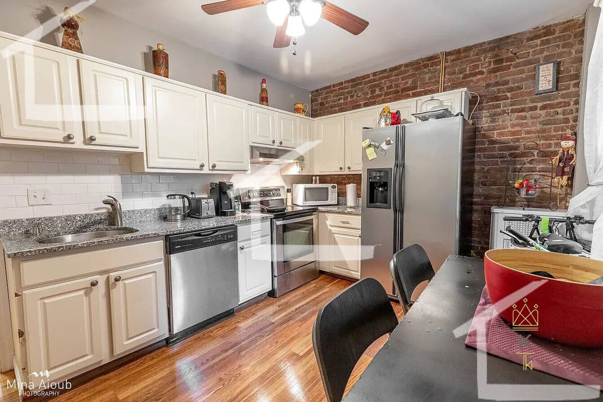 Apartment for rent at 1404 Commonwealth Ave #24, Brighton, MA 02135