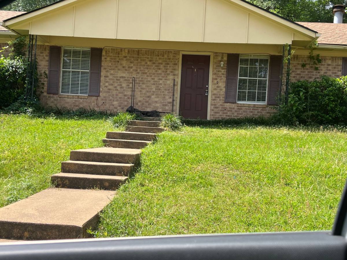 House for rent at 1206 Chad St, Longview, TX 75604