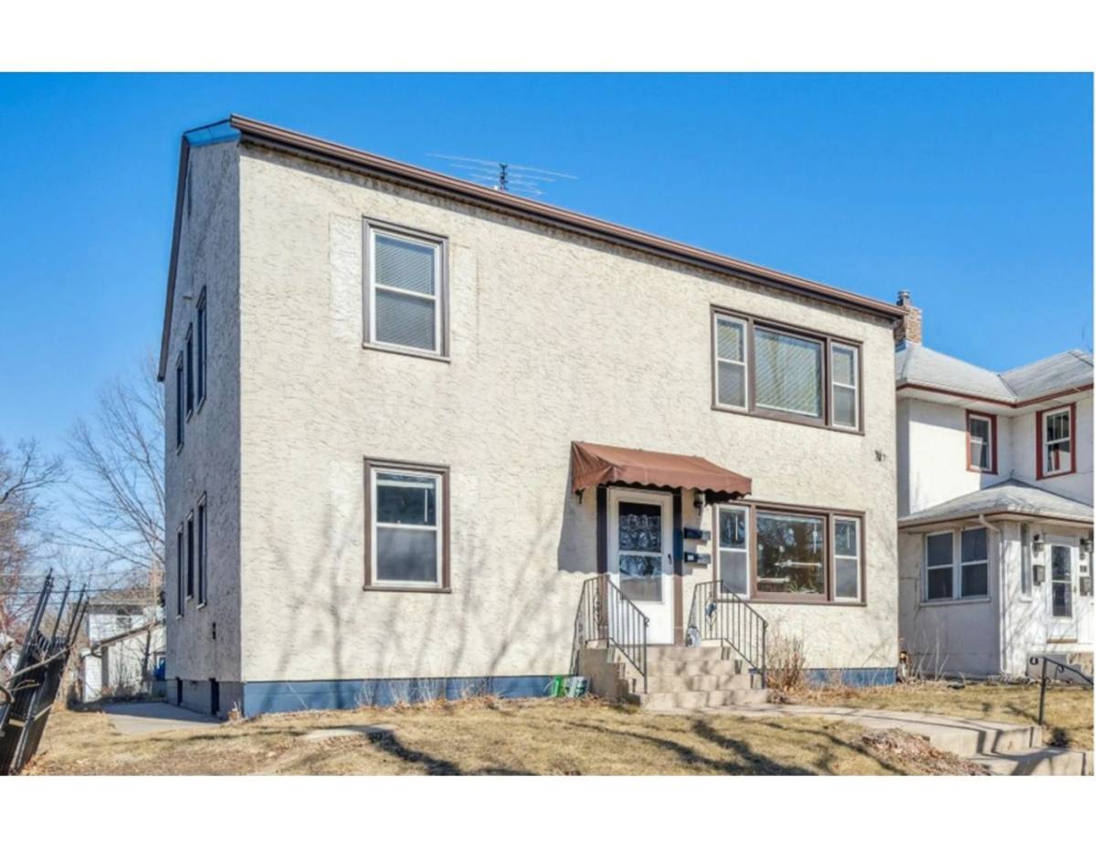 Apartment for rent at 1725 Randolph Ave, Saint Paul, MN 55105