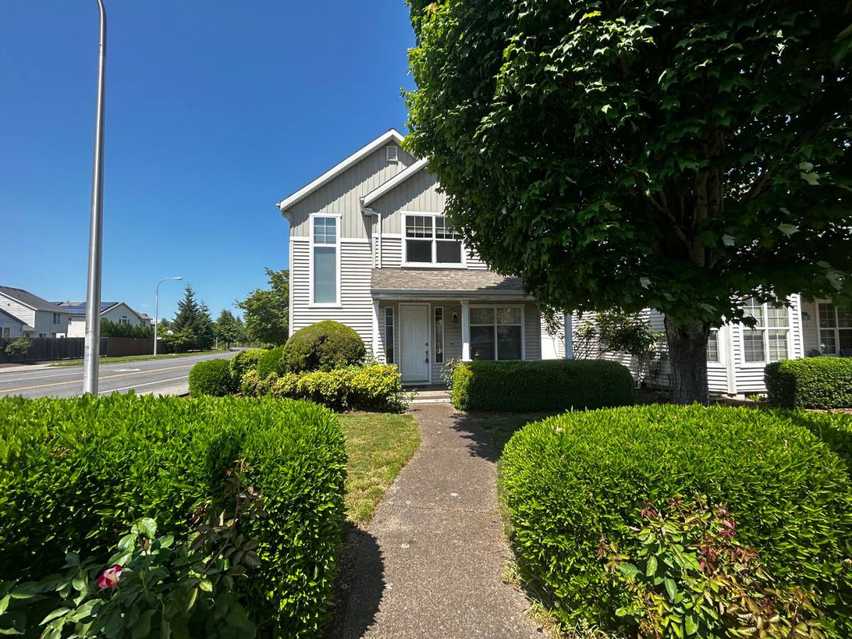 House for rent at 16987 SW Kattegat Dr, Beaverton, OR 97006