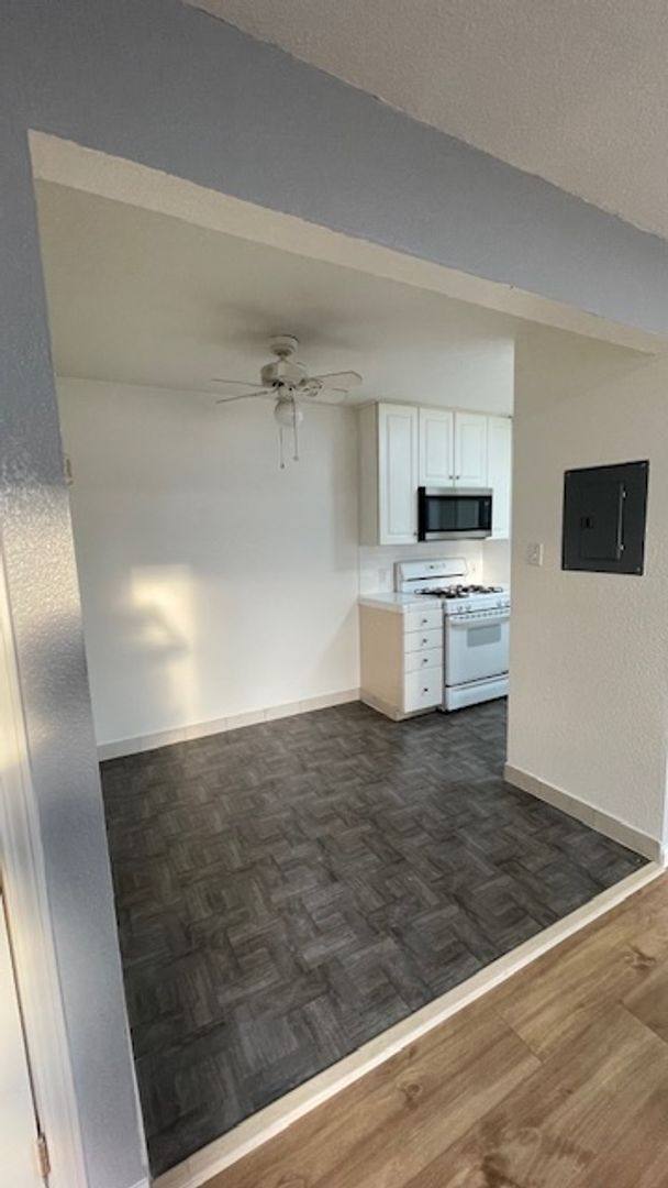 Apartment for rent at 1642 Clayton Rd, Concord, CA 94520